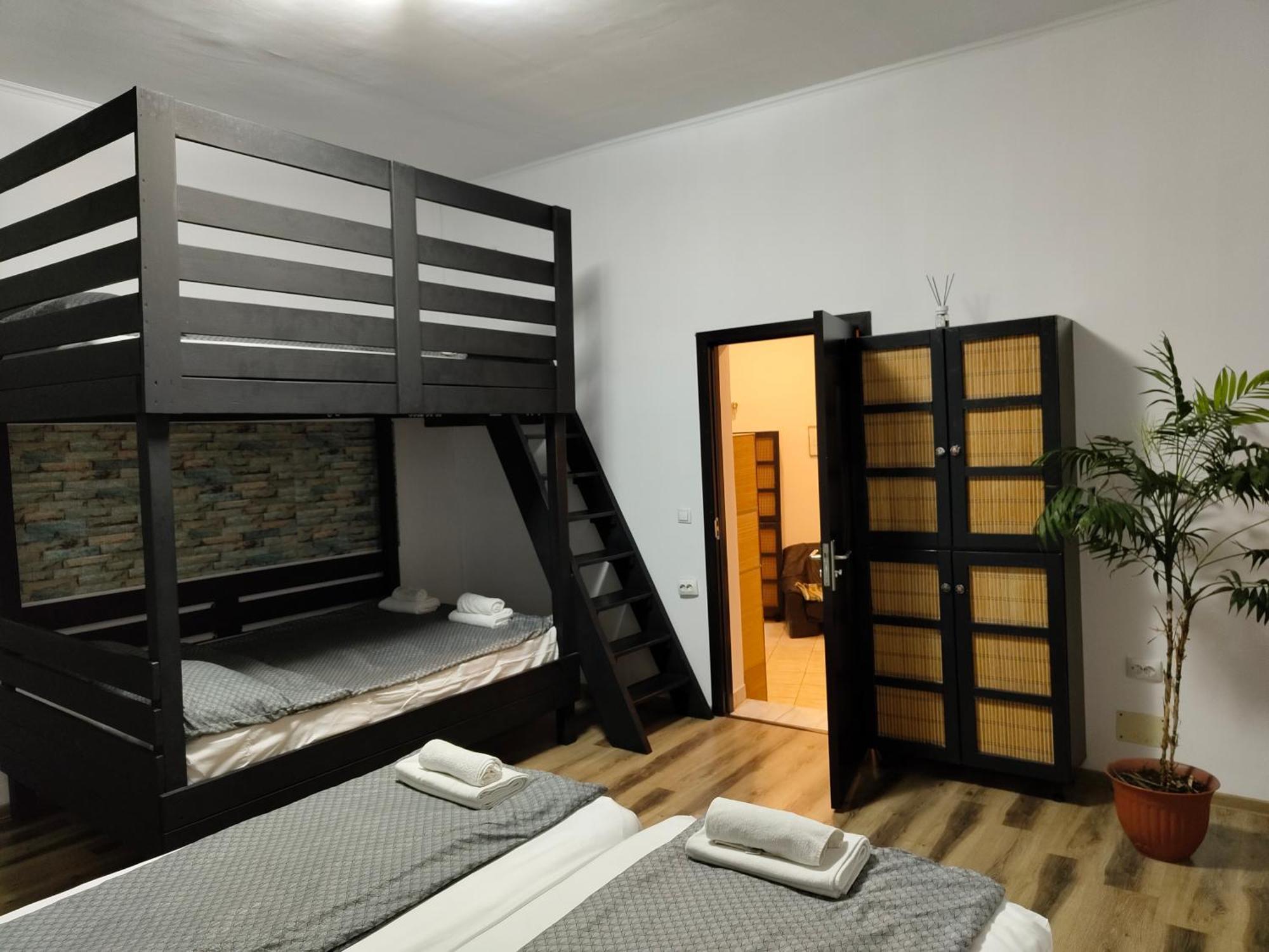 Apartament Corana ออราแด ภายนอก รูปภาพ